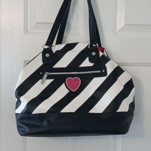 Betsy Johnson like new purse/tote with make up bag
